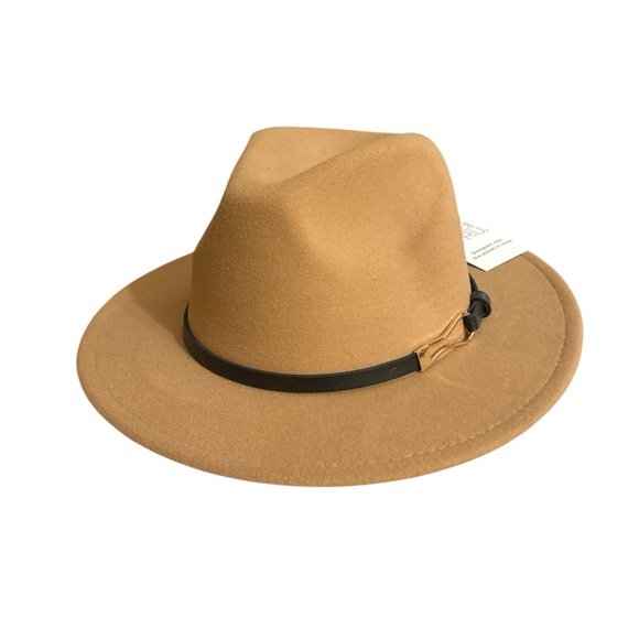 Time and Tru Accessories - NWT Women’s Time and Tru Camel and Brown Fedora Hat OneSize